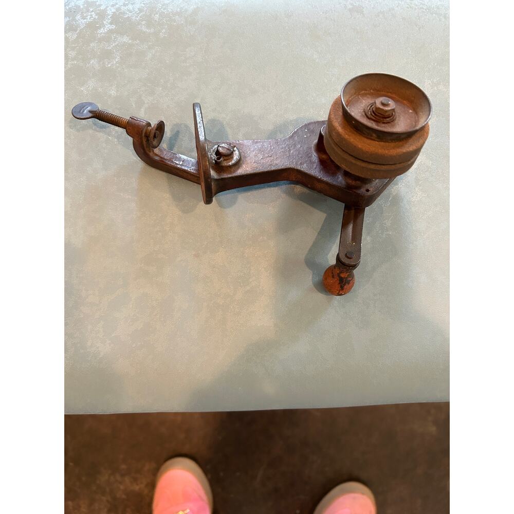 Antique Milwaukee Foundry Hand Crank Bench Grinder - Vintage Cast Iron